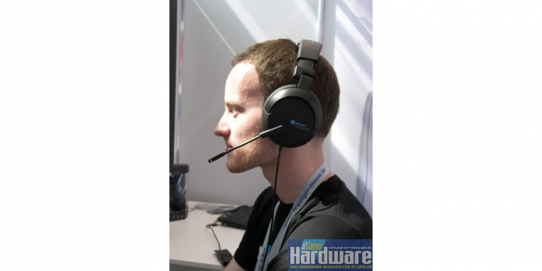 Im Roccat-Hinterzimmer konnten wir das Kave ausführliche ausprobieren. (Bild: PCGH)