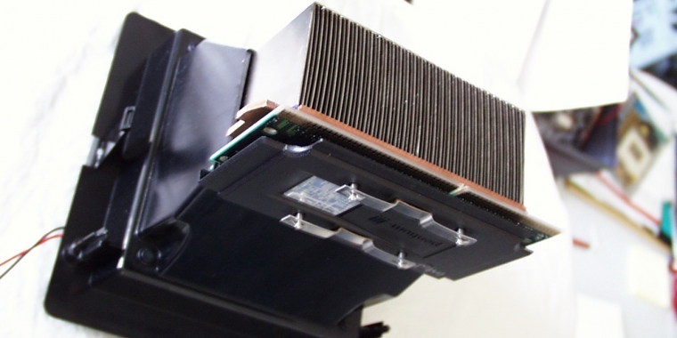 SDR-SDRAM: Neuer Taktrekord von 241,7 MHz mit einem Pentium 3 (im Bild: Ein Pentium 3 1000)