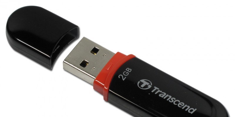 Malware wird nun auch über USB-Sticks verbreitet.