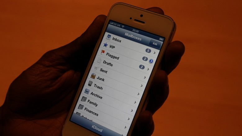 Warnung vor Malware bei iOS-Jailbreak: "Unflod Baby Panda" spioniert Apple-ID aus