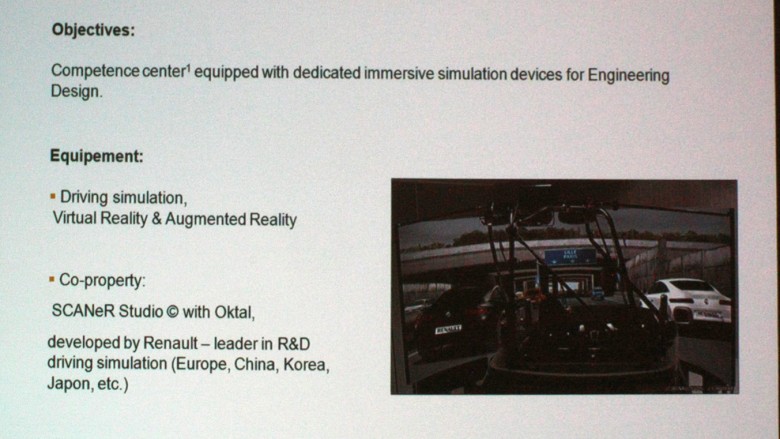 Holodeck 1.0: Der CAVE-Fahrsimulator bei Renault (1)