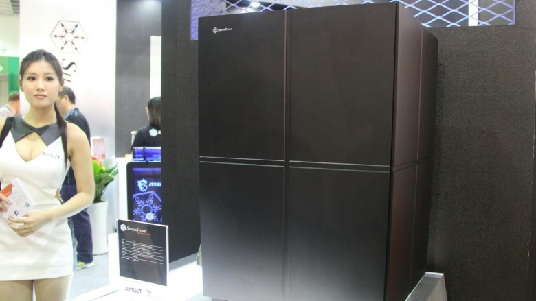 Silverstone mit Wasserkühlung ohne Pumpe und gigantischem Gehäuse (2)