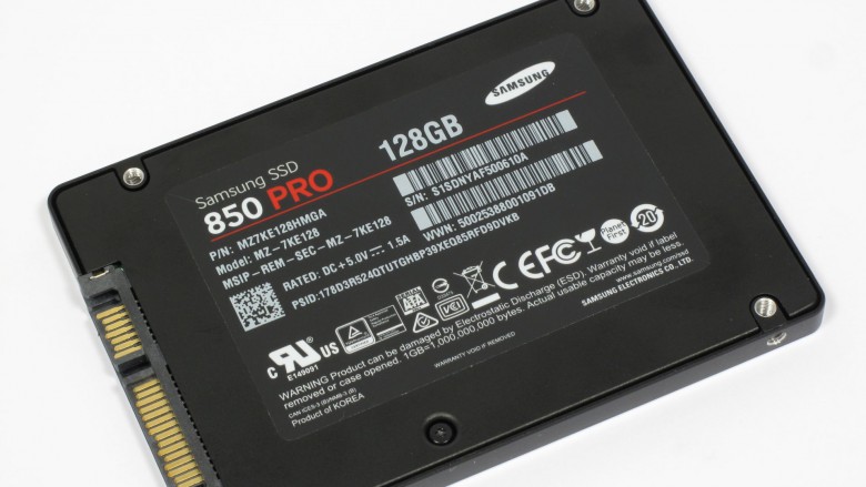 Gewinnen Sie mit Samsung und PC Games Hardware eine von drei SSD 850 Pro (256 GB).