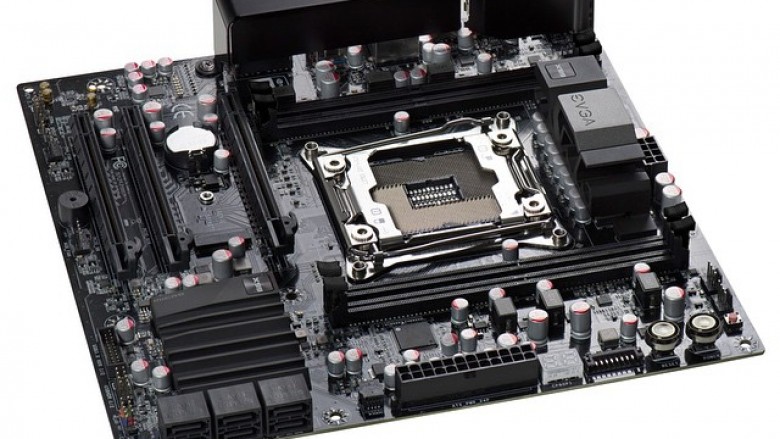 Update: EVGA X99 Micro offiziell