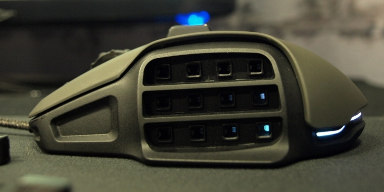 Roccat Nyth: Spielermaus mit modularen Tasten für 130 Euro gelistet