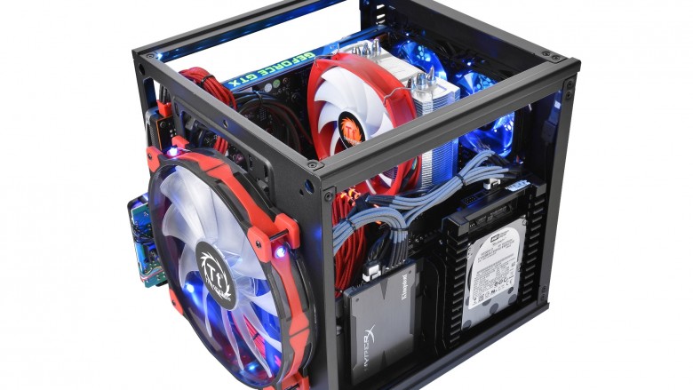 Thermaltake Core V1 Mini: Neuer ITX-Cube für Gaming-Systeme. (1)