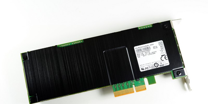 Samsung startet Produktion von NVMe-SSDs mit 3D-V-NAND-Speicher: bis zu 3.000 MByte/s Lesegeschwindigkeit