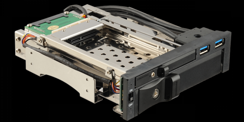 Enermax EMK5203U3