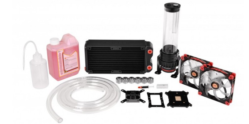 Thermaltake zurück im Wakü-DIY-Markt: Limitierte Pacific RL240 angekündigt (1)