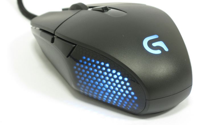 Logitech G303 Daedalus Apex: Logitechs neue, kompakte Spielermaus im Test (1)