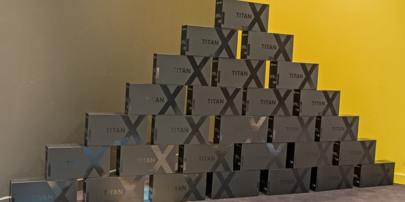 GTX Titan X: Jedes 13. PCGHX-Mitglied würde mehr als 1.000 Euro ausgeben