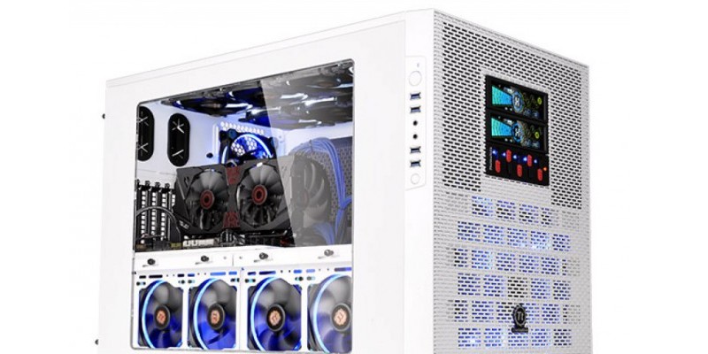 Thermaltake Core X9 Snow Edition