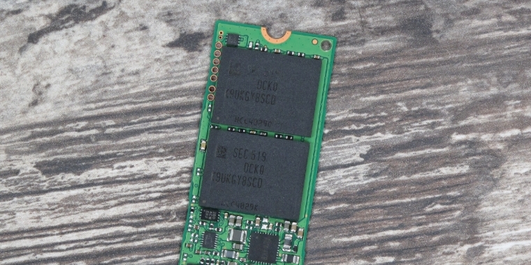 Samsung SM951 (5)