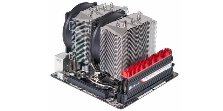 EKL Alpenföhn Atlas: Der wohl größte Mini-CPU-Kühler kostet 60 Euro (2)