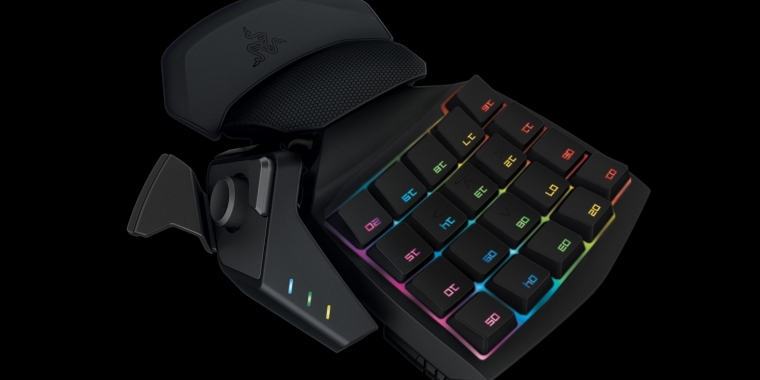 Razer auf der Gamescom: Orbweaver Chroma und Deathstalker Chroma angekündigt (8)