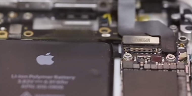 Ein Video zeigt ein iPhone 6s bei einem ersten Bootvorgang.
