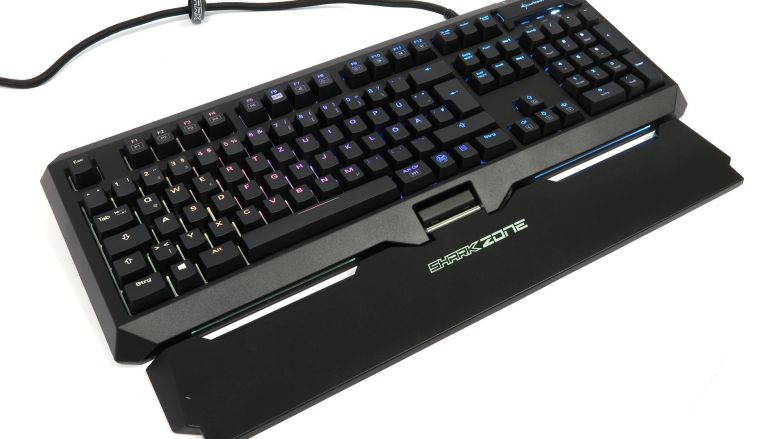 Shark Zone MK80 RGB: Sharkoons Mechanik-Debütant getestet (1)