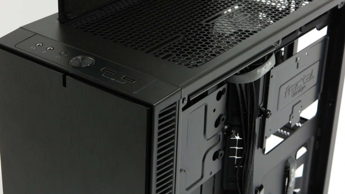 Fractal Design Define Nano S: Kompaktes, WaKü-kompatibles Mini-ITX-Gehäuse im Test 