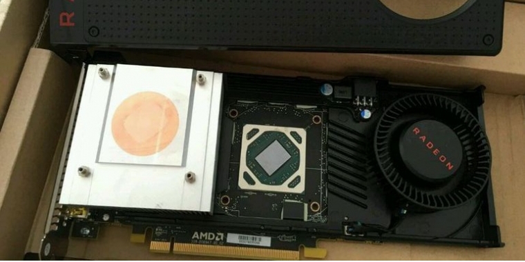 AMD Radeon RX 480 ohne Kühler (2)
