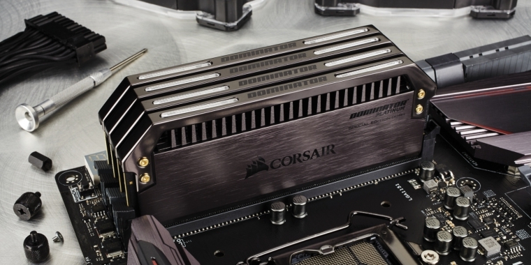 Corsair Dominator Platinum SE Blackout 2 