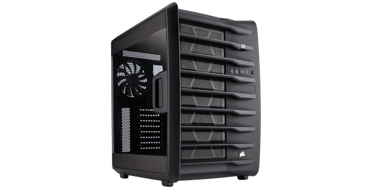 Das Corsair Carbide Air 740 entwickelt das Zwei-Kammer-Konzept des Vorgängers nicht neu, verbessert aber Details. (1)