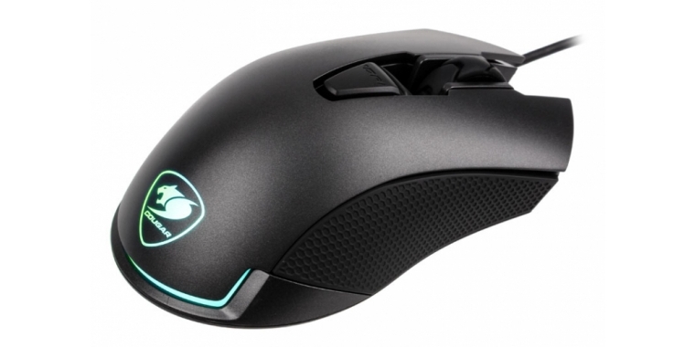 Cougar Gaming-Maus Revenger mit 12.000 DPI (rechts)