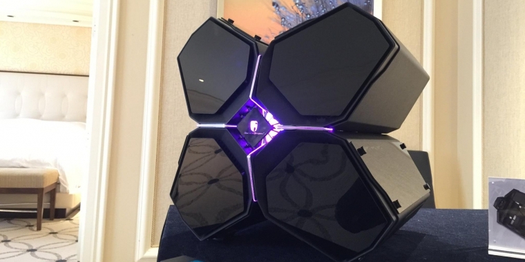 Deepcool Quadstellar: Vier-Kammer-Gehäuse beherbergt jetzt ATX-Mainboards (4)