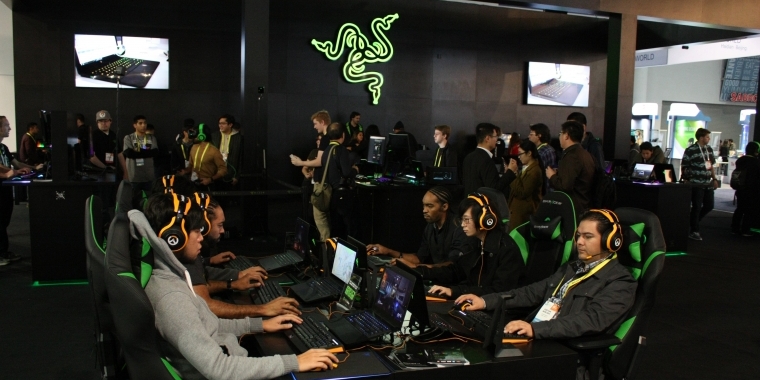 Razer Stand