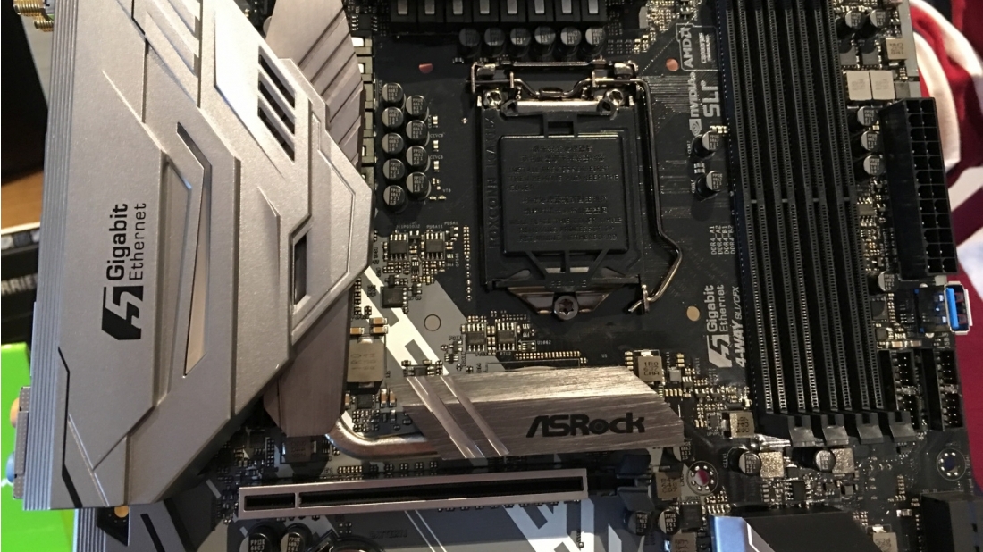 Asrock auf der CES 2017: Ryzen- und Kaby-Lake-Mainboards, Z270-Micro-Barebone und IoT-Router
