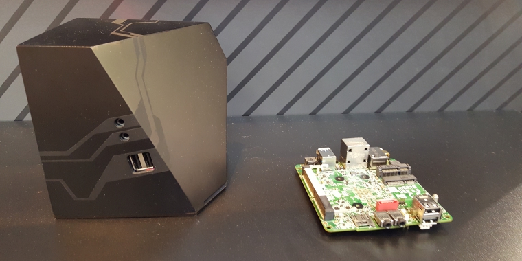 Laut Colin Cureton ist dieser "Thin Client" in der Lage, 4K und HDR nativ wiedergeben zu können und wird von Sapphire produziert. AMD kann bei eingebetteten Grafiklösungen im Gaming-Bereich auf eine lange Partnerschaft mit Sony, Microsoft oder Nintendo zurückblicken.