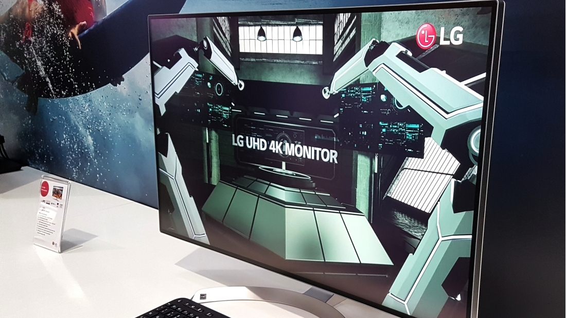 Cebit 2017: Neue Kühler, Netzteile, Mainboards und Monitore im Überblick
