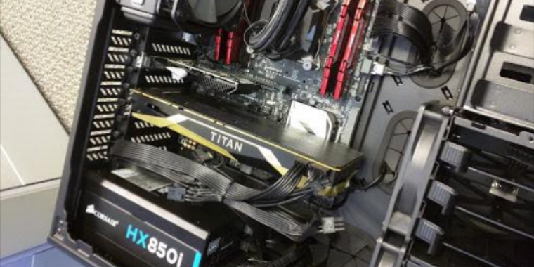Nvidia Titan X Volta: Mögliches Referenzdesign mit Nvlink aufgetaucht