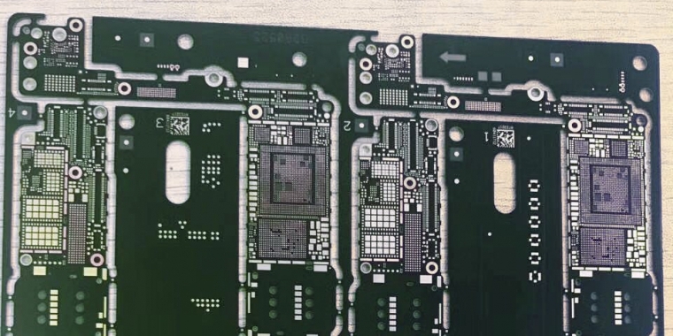 iPhone 8-Prozessor taucht mit geleakten Bildern des Logicboards des iPhone 7s auf