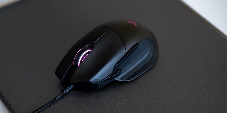 Razer Basilisk (1)
