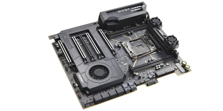 EVGA X299 Dark: Flaggschiff-Mainboard ohne RGB-Beleuchtung (4)