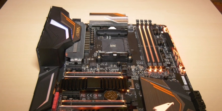 Gigabyte X470 Aorus Gaming 7 Wifi: Erstes Mainboard für Pinnacle Ridge zeigt sich (2)