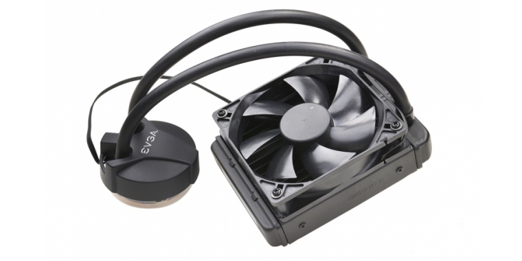 EVGA CLC 120 CL11: Abgespeckte AiO-Wasserkühlung ohne RGB-Beleuchtung (5)
