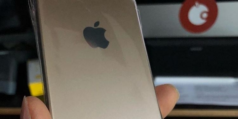 iPhone SE 2-Leak