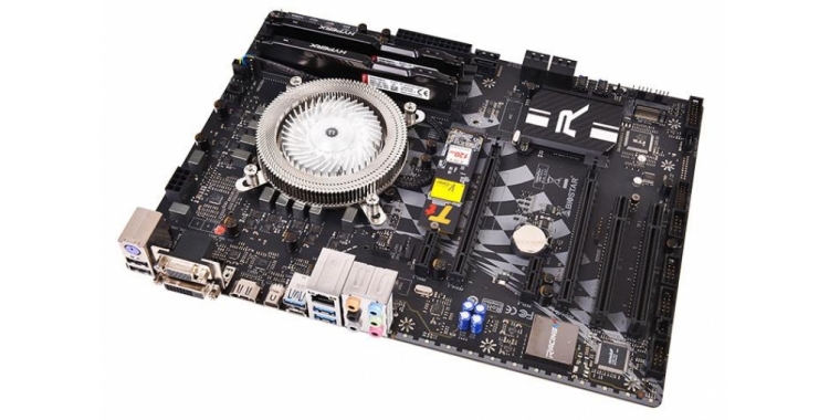 Thermaltake Engine 17: 17 mm flacher CPU-Kühler mit Aluminiumlüfter (1)