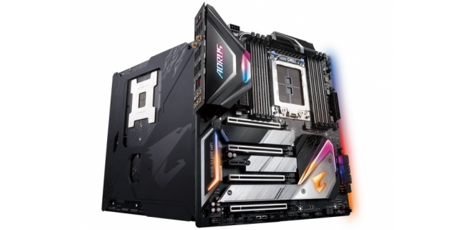 Gigabyte Aorus X399 Extreme 1