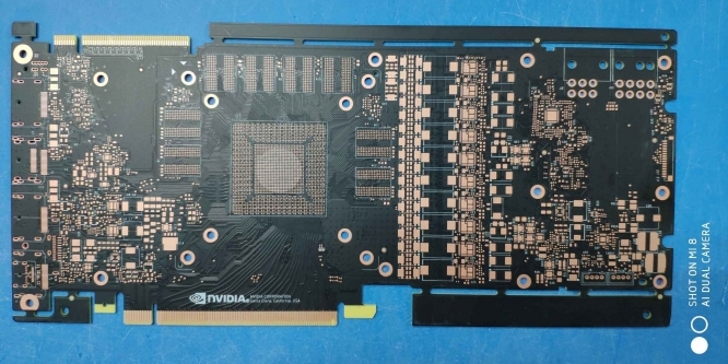 Nvidia Turing? Referenz-PCB einer möglichen Geforce GTX 1180 aufgetaucht (2)