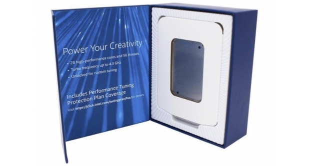 Der Intel Xeon W-3175X in neuer Verkaufsverpackung