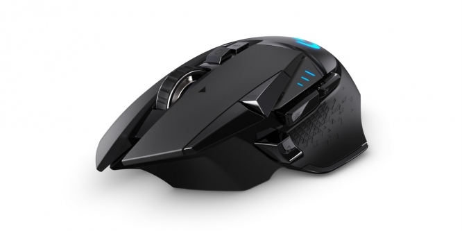 Logitech G502 Lightspeed: Kabellose Neuauflage mit Powerplay (8)