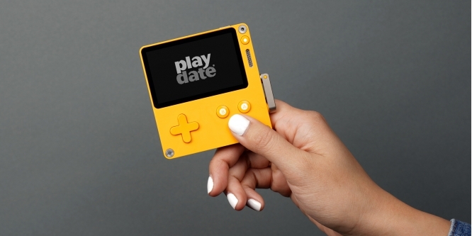 Playdate: Mini-Handheld mit Kurbel als Steuerung angekündigt