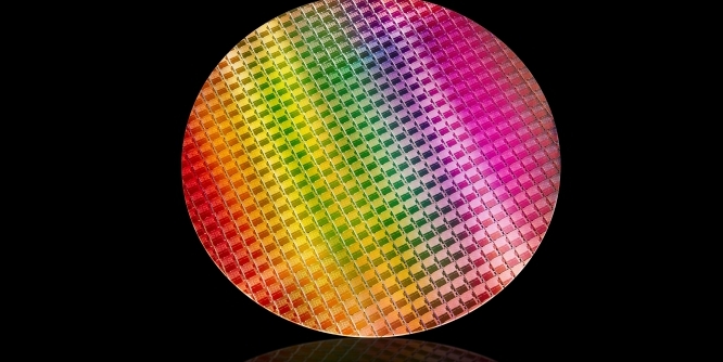 DIe CPU-Herstellung könnte sich relativ bald ändern - von Silizium zu Kohlenstoff-Nanoröhren.