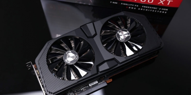 Radeon RX 5700 XT: Erster Test zu einem Custom-Design aufgetaucht
