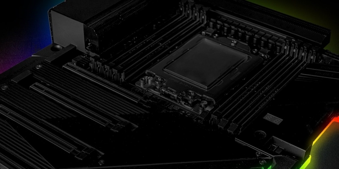TRX40-Mainboards für Threadripper 3000: Zunächst 12 Mainboards zu voraussichtlich hohen Preisen (1)