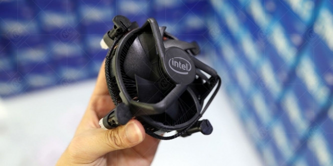 Comet Lake S: Intel mit neuen und aufgewerteten Standardkühlern (6)