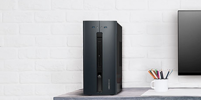 Medion Akoya P66088 bei Aldi Süd für 900 Euro: Gaming für die Masse (1)