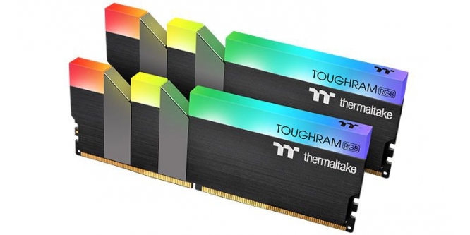 Thermaltake Toughram RGB Black
